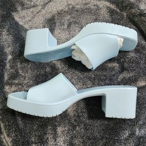 Brand New Steve Madden Harlin Blue heels